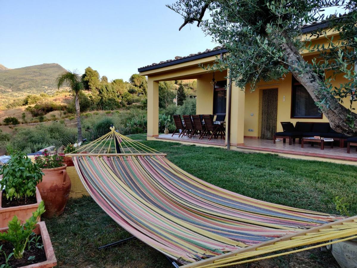 Casa Pizzido Near Cefalu Collesano Exterior photo